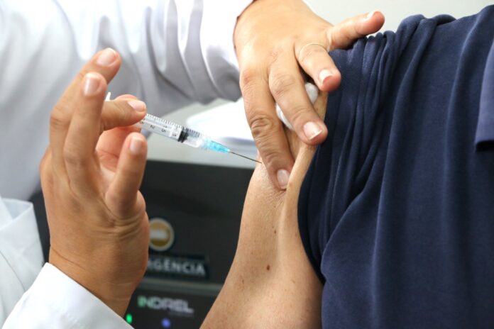 Dia D de Multivacinação em Castro neste sábado (22)
