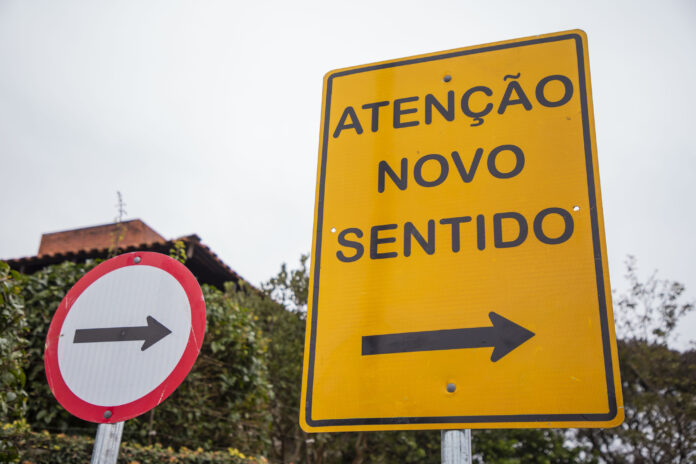 Capão Raso: Rua Jovina de Oliveira Karan muda de sentido e preferência nesta quarta