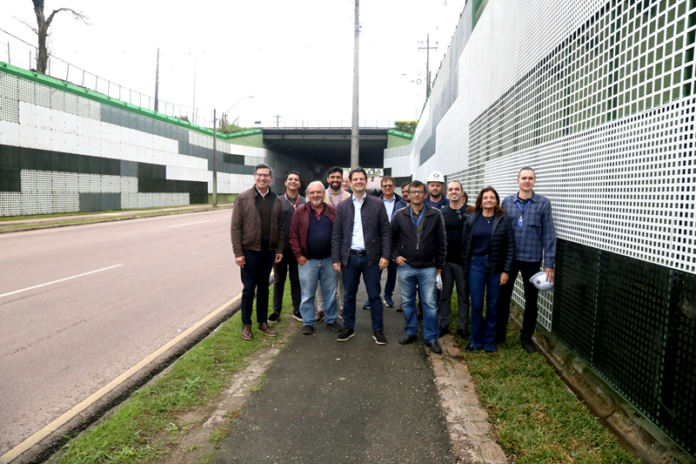 Trincheira da Linha Verde no Pinheirinho entra em acabamentos após recuperação estrutural
