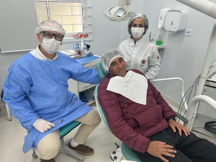 Curitiba atende mais de 560 mil pessoas por ano em odontologia pelo SUS