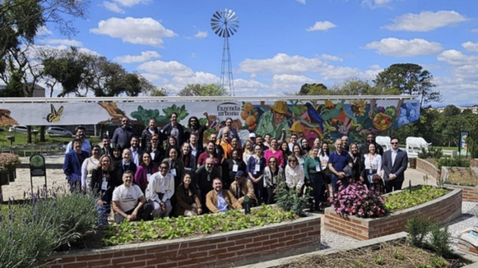 Curitiba reúne poder público, empresas e universidades para planejar alimentação da região