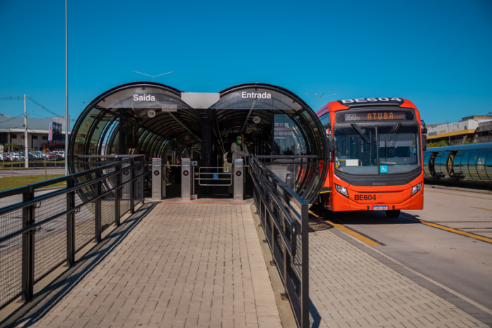 Linha 350 de Curitiba ganha extensão até Colombo e 3 ônibus novos