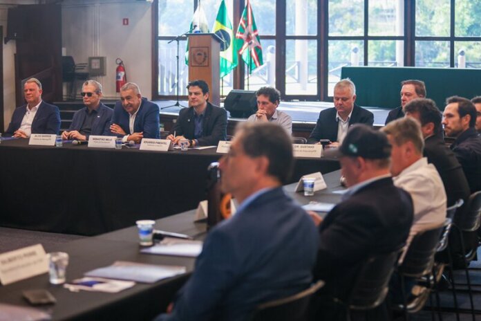 Curitiba sedia debate de prefeitos sobre impactos da Reforma Tributária