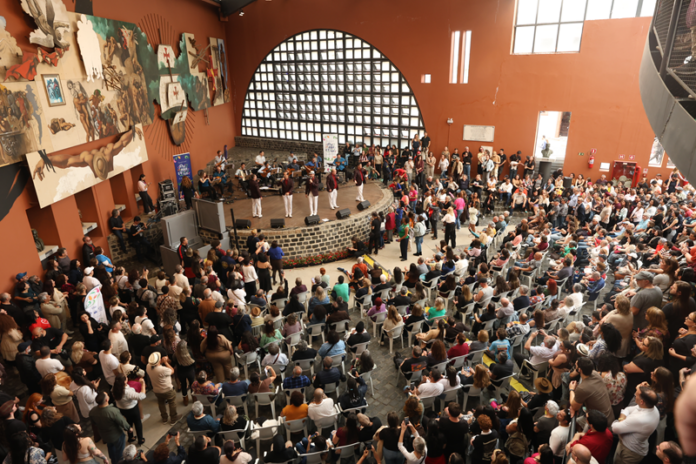 Demônios da Garoa abre Festival da Primavera em Curitiba com mais de 80 atrações até outubro