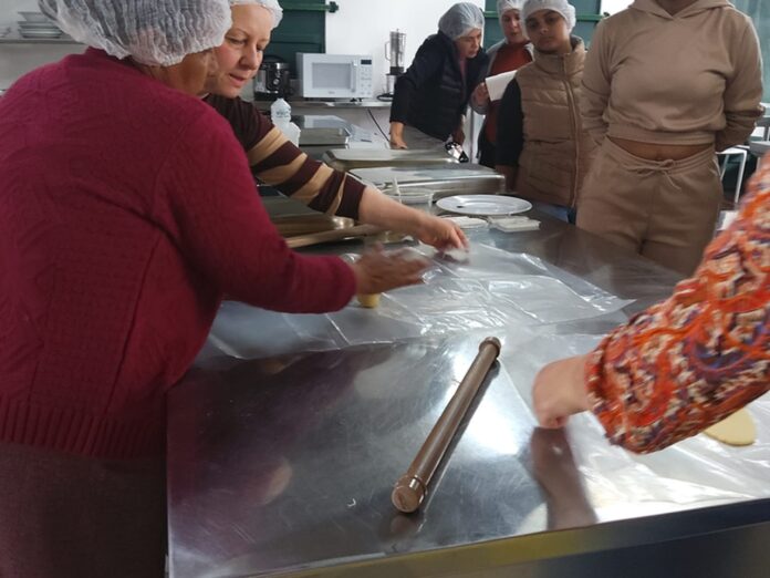Casa Culpi oferece cursos gratuitos de gastronomia para mulheres em situação vulnerável