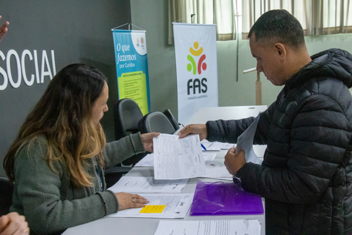 FAS contrata 18 educadores sociais aprovados em concurso
