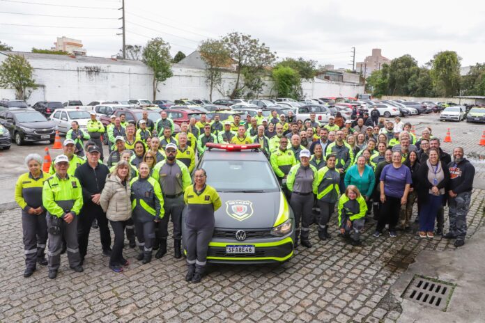 Curitiba lança nova identidade visual da Setran no Dia do Agente de Trânsito