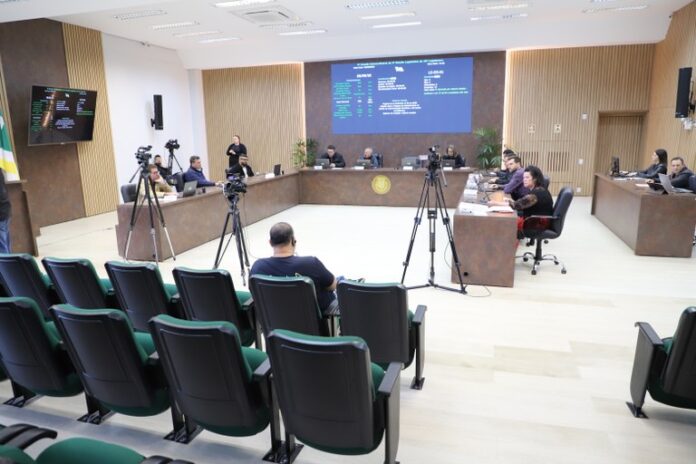 Câmara aprova política municipal de alfabetização em Pato Branco