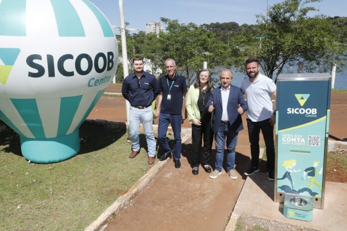 Cascavel instala bebedouro para humanos e pets no Lago Municipal; empresas podem patrocinar