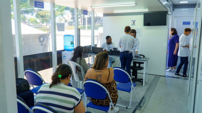 Carreta de Saúde da Mulher chega a Umuarama para atender 30 dias