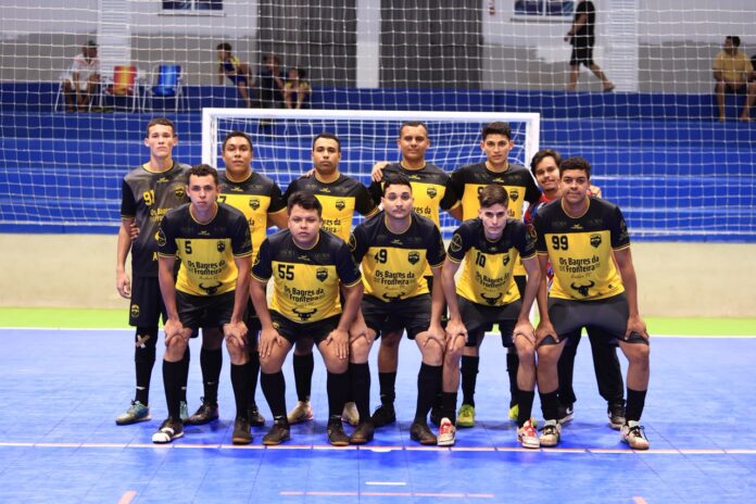 Futsal em Guaíra: 6ª rodada tem três jogos e 15 gols no Robinson Reis