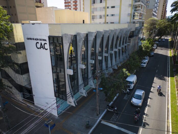 Pré-Flim 2026 oferece teatro, música e oficinas gratuitas neste fim de semana em Maringá