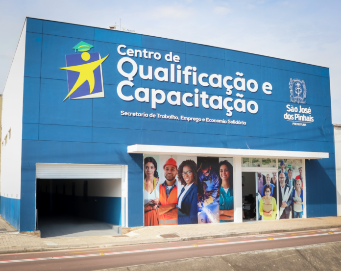 São José dos Pinhais abre inscrições para cursos gratuitos em indústria, beleza e gastronomia