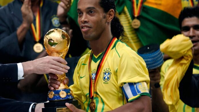 Ronaldinho Gaúcho e campeões mundiais jogam em Curitiba no dia 3 de outubro