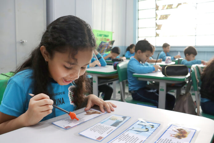 Londrina reforça leitura nas escolas municipais nesta quarta no Dia D da Alfabetização