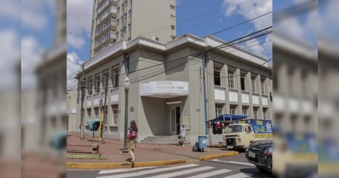 Administração Pública: 30 vagas gratuitas pelo Enem em Apucarana