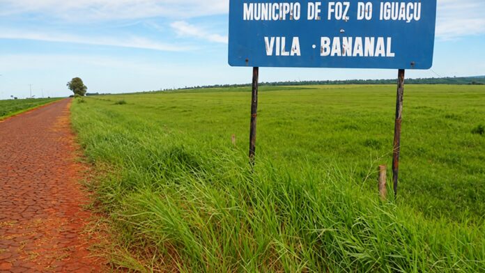 Foz do Iguaçu pavimenta Estrada Rural Passo Cuê com investimento de R$ 9,94 milhões