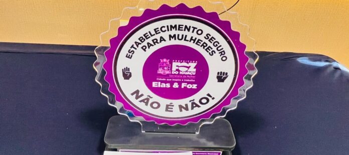 Primeiro hotel de Foz do Iguaçu recebe selo de estabelecimento seguro para mulheres