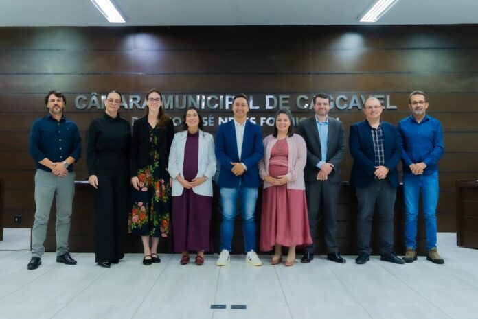 Câmara de Cascavel debate defesa da vida e da família