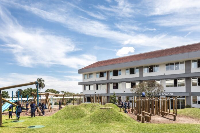 Escola de Curitiba usa arquitetura para combater bullying entre alunos