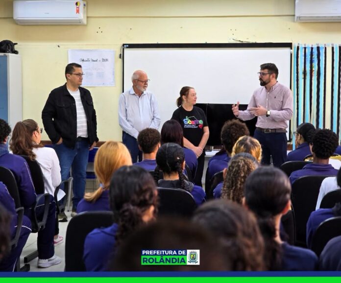 Rolândia oferece 24 vagas gratuitas em tecnologia e programação para alunos do Ensino Médio