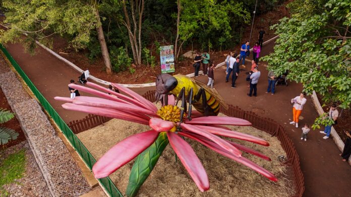 Primavera Encantada atrai 18 mil visitantes no Parque do Ingá, mostra segue até 25 de outubro