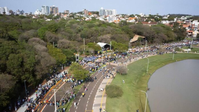 Desfile de 7 de Setembro interdita 21 vias ao redor do Diva Paim Barth