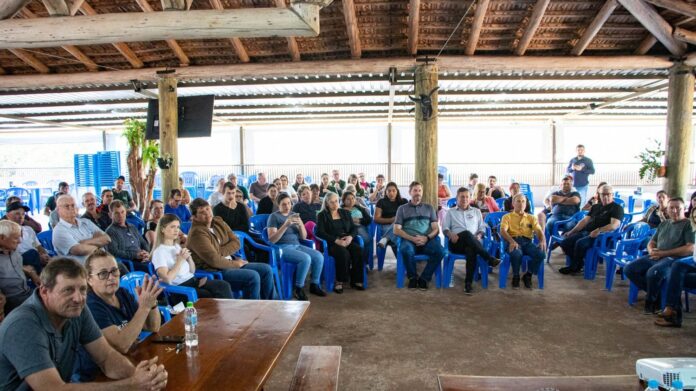 Medianeira sedia encontro para formar lideranças da agricultura familiar