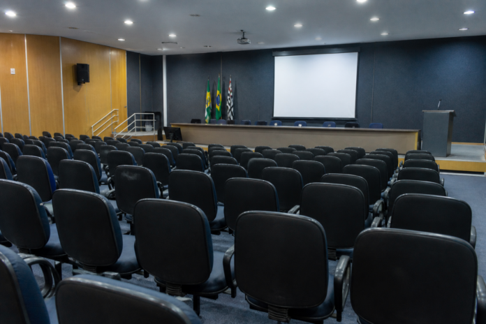 Palestra gratuita sobre Reforma Tributária acontece terça em Campo Mourão