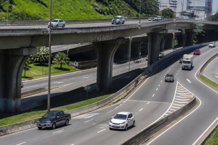 PR-317 muda sentido de tráfego em Maringá a partir de segunda-feira
