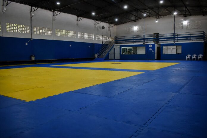 560 atletas competem na 10ª Copa Fronteira de Jiu-Jítsu em Umuarama