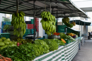 Feira do Agricultor de Paranaguá completa 35 anos movimentando economia local