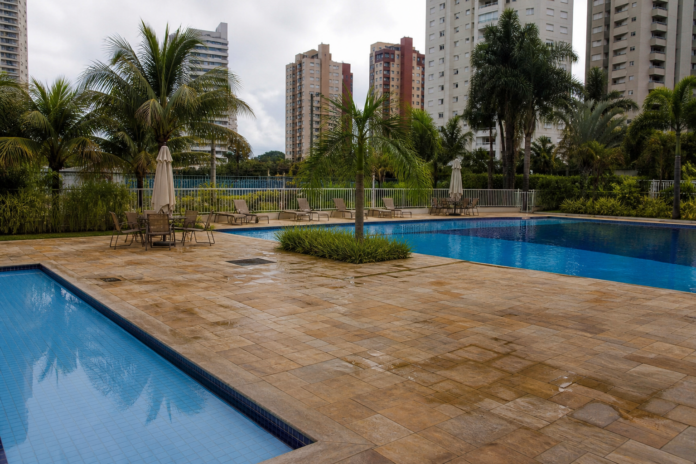 Vivá Home Resort abre em Maringá com piscina e quadras: veja a estrutura