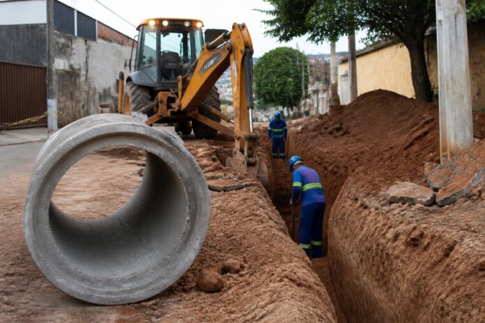Toledo ganha adutora de 5,5 km para bombear 300 mil litros de água por hora