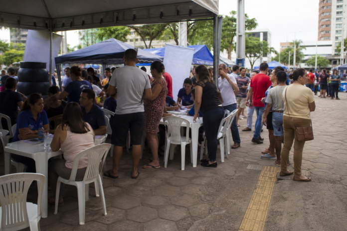 Londrina mobiliza trabalhadores contra escala 6×1, Senado vota PEC na quarta