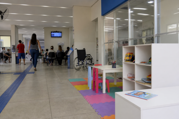 Poupatempo de Londrina ganha sala sensorial para atendimento inclusivo