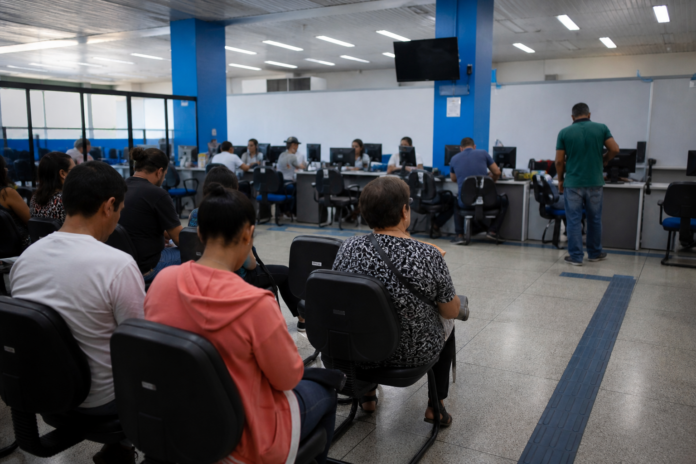 Agência do Trabalhador de Maringá oferece 1.008 vagas: veja como se candidatar
