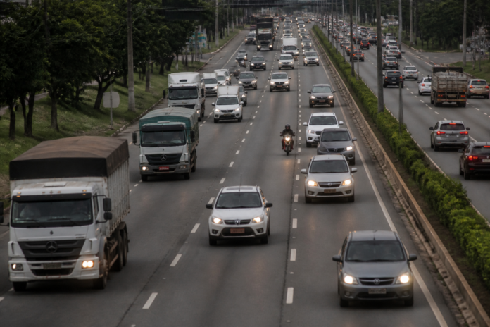 Rodovias do Paraná têm picos de tráfego confirmados para feriado de 7 de setembro