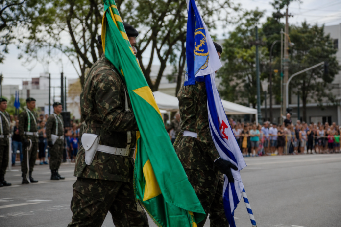 Apucarana abre Semana da Pátria com cerimônia cívica, desfile será no dia 7