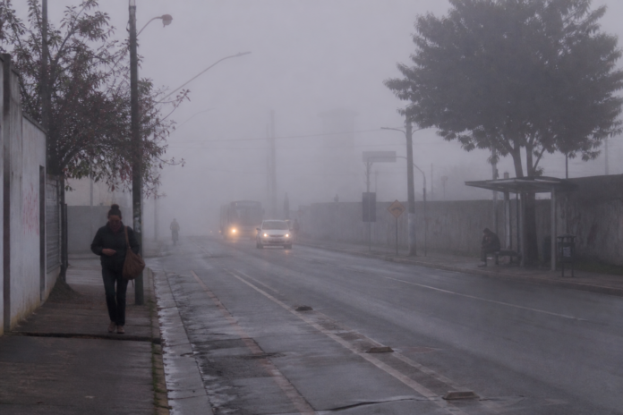 Castro tem manhã fria com nevoeiro, máxima chega a 20°C