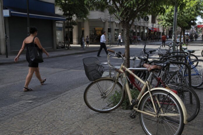 Guarda Civil recupera bicicleta furtada no centro de Paranavaí
