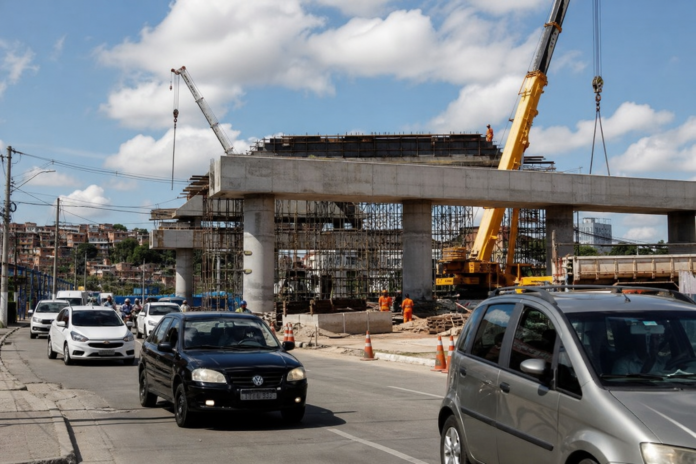 Curitiba reabre licitação para viaduto sobre Linha Verde no Xaxim, prazo até outubro