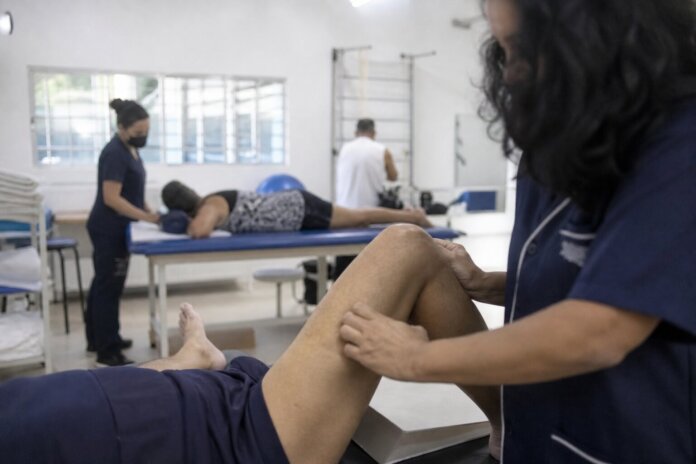 HU da UEL abre seleção para fisioterapia esportiva, vagas são limitadas