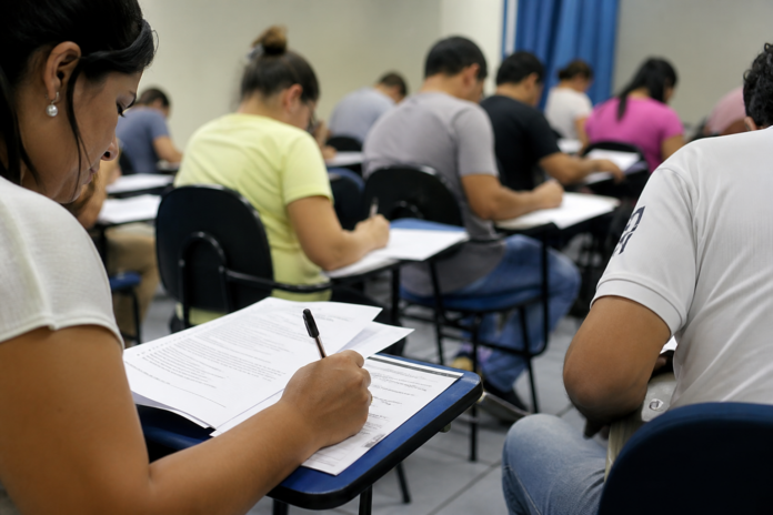 Apucarana recebe 1.534 inscrições para 48 vagas temporárias, provas saem em setembro
