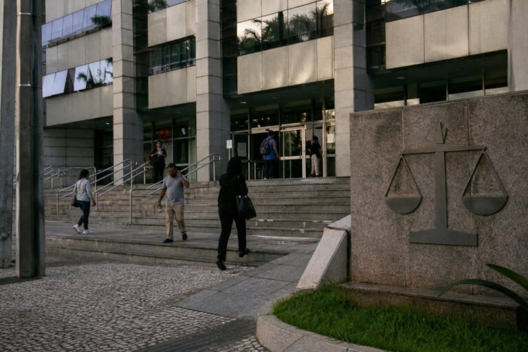 Tribunal de Justiça do Paraná inaugura primeiro E-Fórum do estado