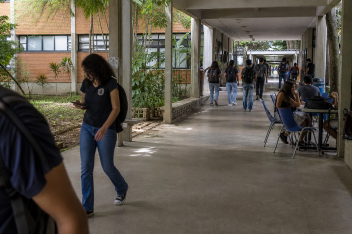 UTFPR leva feira de cursos gratuita a 12 cidades do Paraná em setembro e outubro