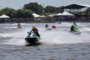 Castro sedia etapa do Brasileiro de Jet Ski com três dias de provas no Rio Iapó