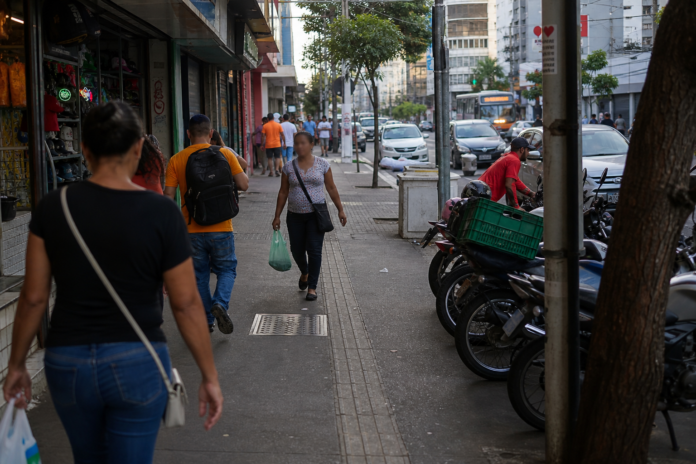 Segurança dispara e fere dois em Ciudad del Este, homem é preso