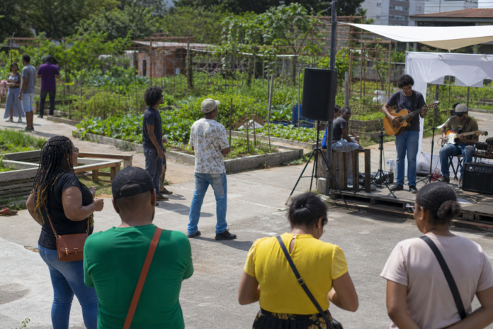 Sumatra Resiste leva música ao vivo e horta comunitária para Apucarana na segunda-feira
