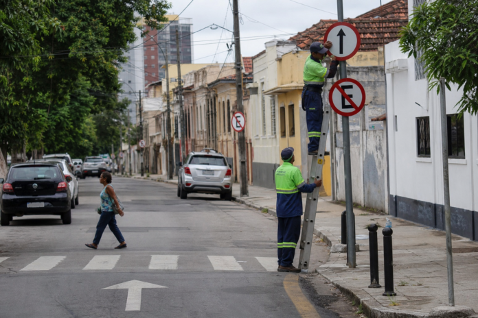 Rua Guaritá e Avenida Cedro mudam sentido de circulação em Fazenda Rio Grande a partir de 8 de setembro